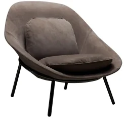 Amphora Lounge Chair di Noé Duchaufour-Lawrance*La Manufacture Best
