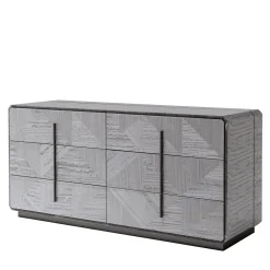 Cassettone di Castello Lagravinese Studio*Giorgio Collection Sale