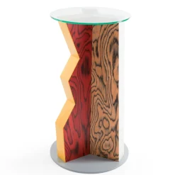 Colonna in avorio di Ettore Sottsass - Milano*Memphis Hot