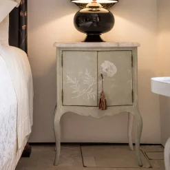 Comodino Tiepolo con cassetti interni*Porte Italia Sale
