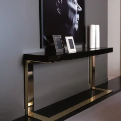 Console Kelly con finitura lucida*DOM Edizioni Best