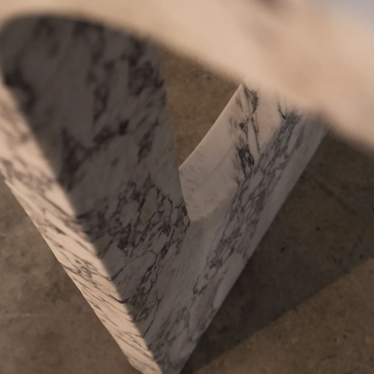 Console tagliata e piegata*dAM Atelier Discount