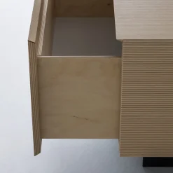 Credenza a righe*Bottos Design Italia by Sebastiano Bottos Outlet