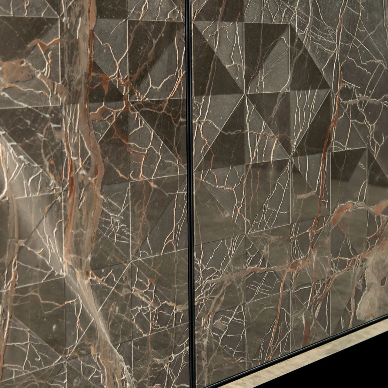 Credenza Beyond a 4 ante in marmo Ombra di Caravaggio*Tonin Casa Clearance