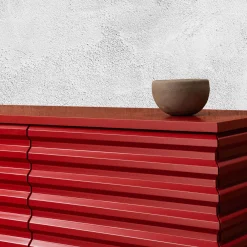 Credenza B-Side rosso fuoco a 4 ante in MDF*DLA Design Lab Best