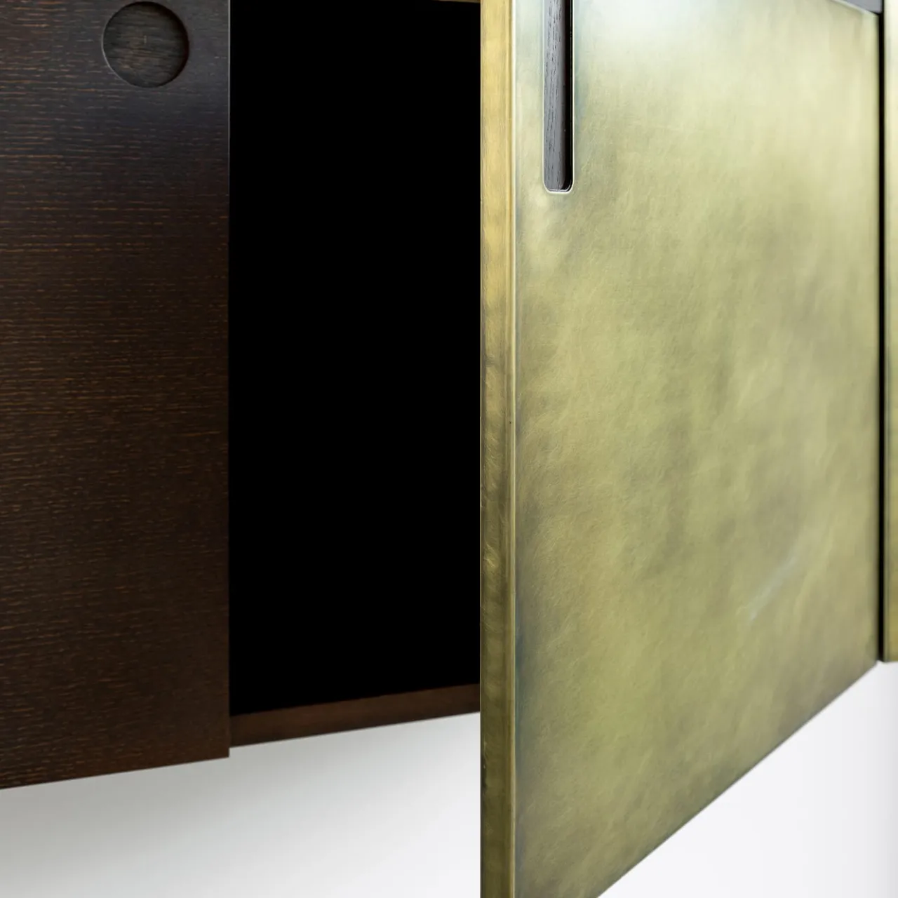 Credenza Carrè*TrackDesign