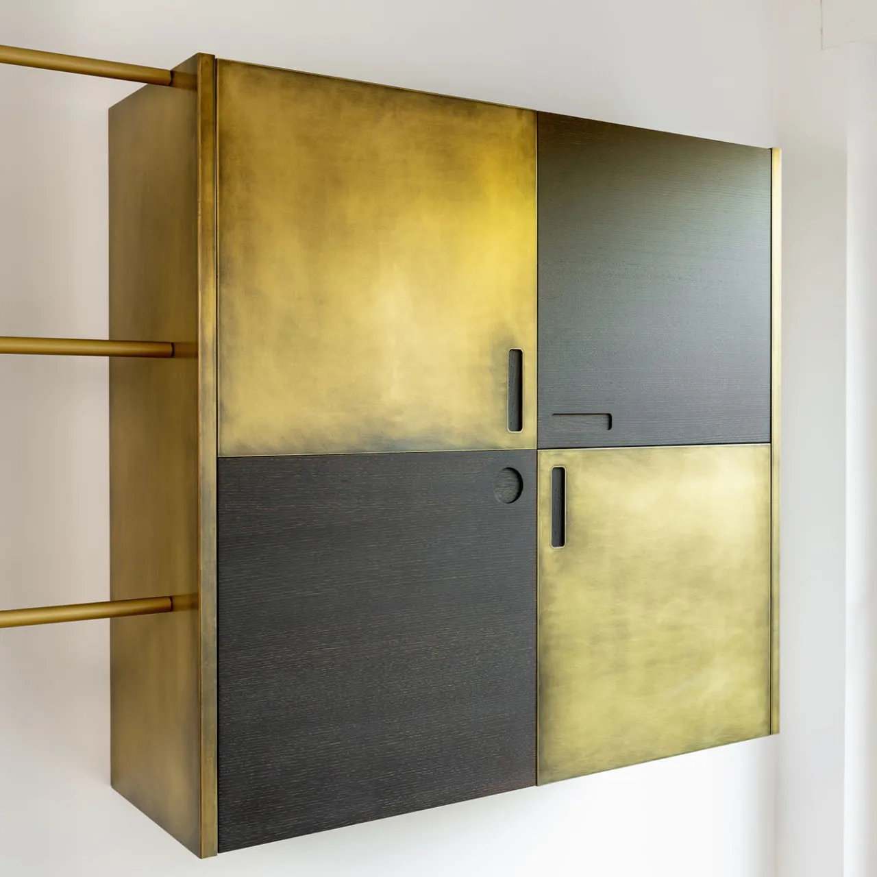 Credenza Carrè*TrackDesign