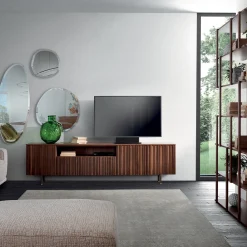 Credenza Line in Frassino con base in metallo*Pacini & Cappellini