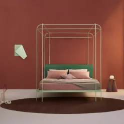 Dehors Letto Matrimoniale con Baldacchino in Ferro Verde Menta di Matteo Ragni*Lispi