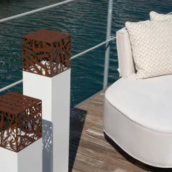 Divano da esterno Cayman Curvo in tessuto bianco con cuscini*Villevenete