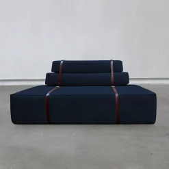 Divano Docker in velluto blu navy*DLA Design Lab Sale