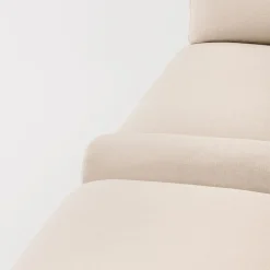 Divano Modulare Bianco Organico Ellipse di Chiara Andreatti*Gebrüder Thonet Vienna GmbH (GTV) – Wiener GTV Design Online