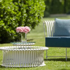 Divano per esterni Molle in tessuto azzurro e acciaio bianco*Officina Ciani