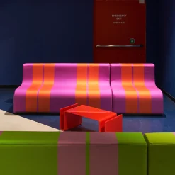 Divano Sofo viola e rosso*Poltronova Sale