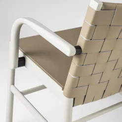 Julie Sedia in pelle beige con braccioli di Emilio Nanni*TrabA' Discount