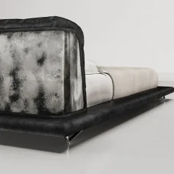 Letto con Struttura in Pelle e Metallo Silver Grezzo Saint Germain*Giopagani Hot