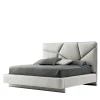 Letto in pelle di Castello Lagravinese Studio*Giorgio Collection New