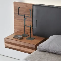 Letto matrimoniale York Soft in pelle nera e noce canaletto*Modesign Discount