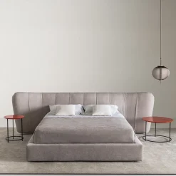 Letto Royale Stripe in tessuto greige di Castello Lagravinese*Casamilano Discount