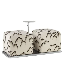 Ottomano a due posti Bon Bon in tessuto marrone e bianco con tavolino*Sitia Outlet