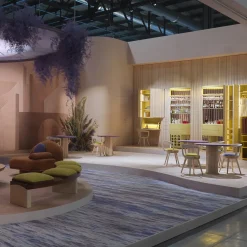 Panca curva a 4 posti Rail di Lorenza Bozzoli*Fratelli Boffi Hot