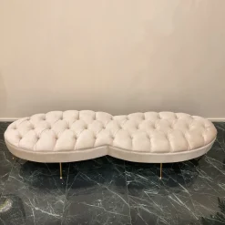 Panchina beige imbottita*Luca Polato