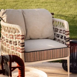 Poltrona Eva a corde orizzontali per esterni di Antonio Marras*Nodo Italia Hot