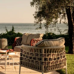 Poltrona Eva a corde orizzontali per esterni di Antonio Marras*Nodo Italia Hot