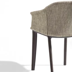 Poltrona Eva in Tessuto Marrone Calvino*Enrico Pellizzoni New