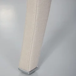 Poltrona in feltro di lana di Ignazio Gardella*Tato Sale