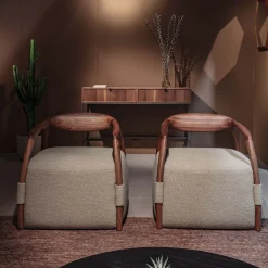 Poltrona in legno massiccio Chassis Canaletto Noce e rivestimento in tessuto*Durame New