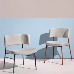 Poltrona Lounge Marlen in Tessuto Bianco e Metallo Nero di EP Studio*TrabA' Hot