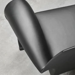 Poltrona nera Richard III di Philippe Starck*Baleri Italia Outlet