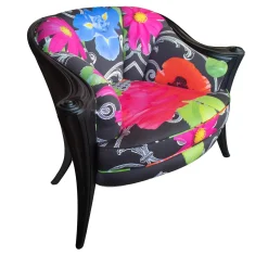 Poltrona Opus laccata e Black Flower Di Carlo Rampazzi*Sergio Villa