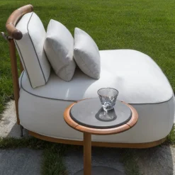 Poltrona Salvia di Giovanna Azzarello*Annibale Colombo New