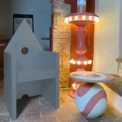 Poltrona Vescovina grigio scuro di Lanfranco Benvenuti*Meccani Design New