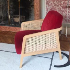 Poltrona Vienna Lounge in faggio naturale rosso di Emmanuel Gallina*Colé Best