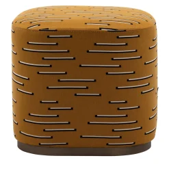 Pouf Ciro Yellow di Ciarmoli Queda Studio*UNO Contract Best