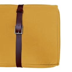 Pouf lungo Docker in velluto giallo oro*DLA Design Lab Sale