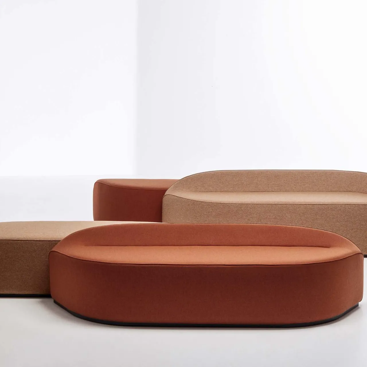 Pouf trapezio arancione Waves con schienale*La Cividina Clearance