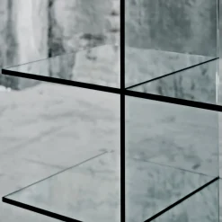 Scaffali di vetro #1 (1976) di Shiro Kuramata*Glas Italia Sale