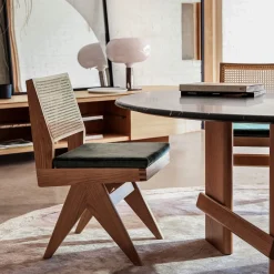 Sedia Capitol Complex, Hommage à Pierre Jeanneret, legno di quercia nera*Cassina Hot