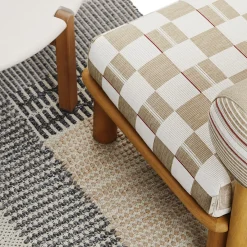 Sedia da salotto bianca Maitha*Jwana Hamdan Clearance