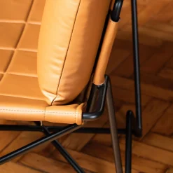 Sedia da salotto Caterina in pelle marrone*DareForma Best