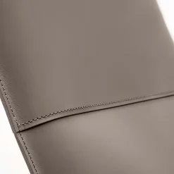 Sedia da salotto in pelle Mood Taupe*Enrico Pellizzoni Online