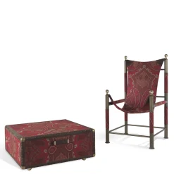 Sedia e baule da viaggio pieghevole Babel Red*ETRO Home Interiors
