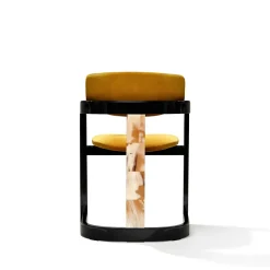 Sedia Essa in velluto giallo e legno nero lucido con intarsi in corno*Arcahorn Discount