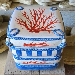 Seduta scultorea 4 cuscini blu con decorazione in corallo rosso*Ceramiche Ceccarelli