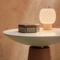 Set di 3 tavolini in resina per esterni Eclisse*Vismara