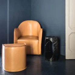 Set di poltrona e ottoman Exo*Epònimo Clearance